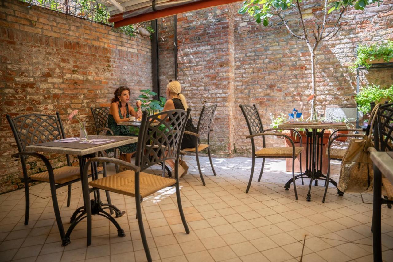 Locanda Ca' Lucrezia Venice Exterior photo