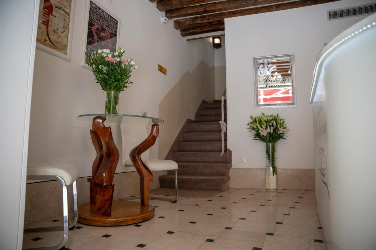 Locanda Ca' Lucrezia Venice Exterior photo